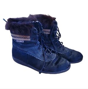 Technica Italian Cow hide Fur Aztec detail handmade sherpa boots size 38